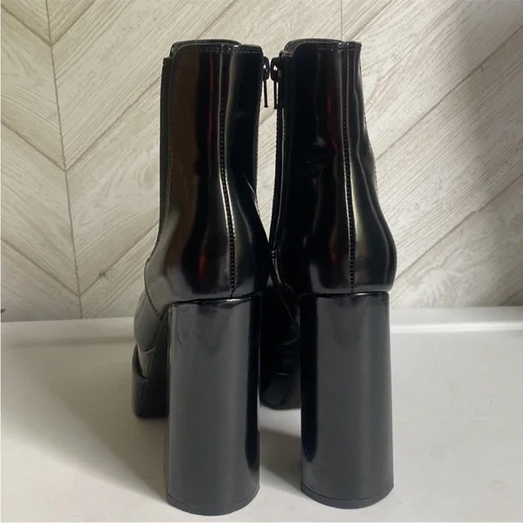 Jeffrey Campbell Black Patent Platform Chelsea Zip Boots - Picture 3 of 6